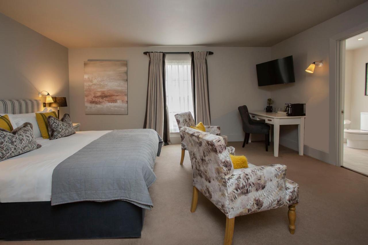 The Grosvenor Arms Hotel Shaftesbury Bagian luar foto
